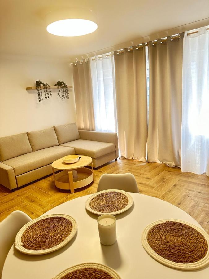 Gezellig Modern Kust Appartement Oostende Exteriör bild